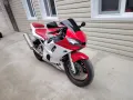 Yamaha R6 на части, снимка 9