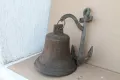 Бронзова камбана и стойка котва, снимка 1