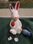 Ретро  порцеланово Великденско зайче, снимка 1