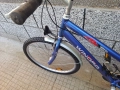 Велосипед градски 26 цола с калници и багажник отличен, снимка 15