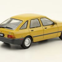 Ford Sierra L 1984 - мащаб 1:43 на Salvat моделът е нов в блистер, снимка 3 - Колекции - 45864846