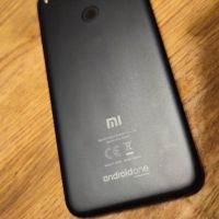 Телефон Xiaomi Mi A1, снимка 4 - Xiaomi - 45205932