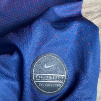 Дамска оригинална футболна фланелка Nike ! S , снимка 4 - Тениски - 45544069