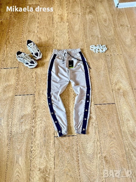 Суперудобен спортен панталон Nike.С М Л размер, снимка 1