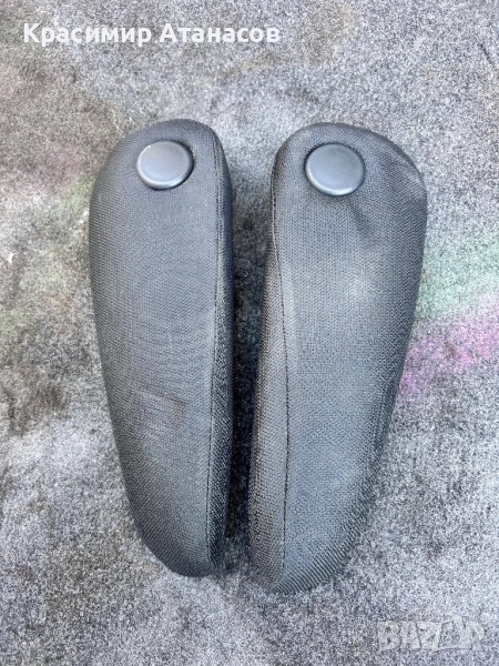 Подлакътник седалки ляв и десен за Тойота корола версо. 2004-2008г, снимка 1