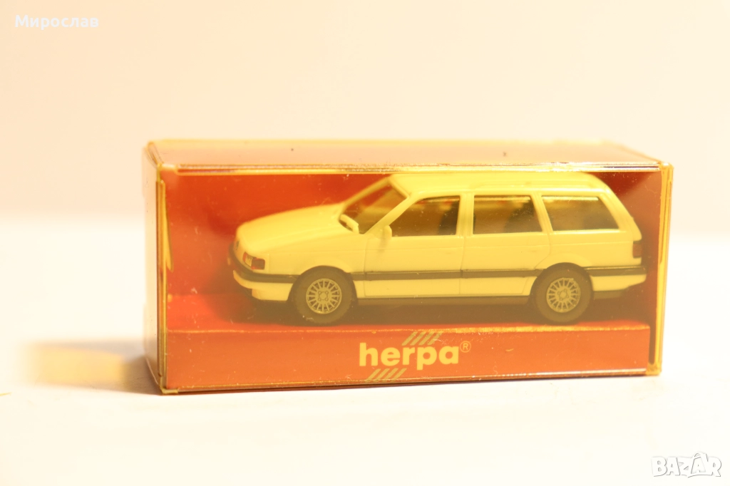 HERPA H0 1/87 VW PASSAT КОЛИЧКА КАМИОН МОДЕЛ, снимка 1