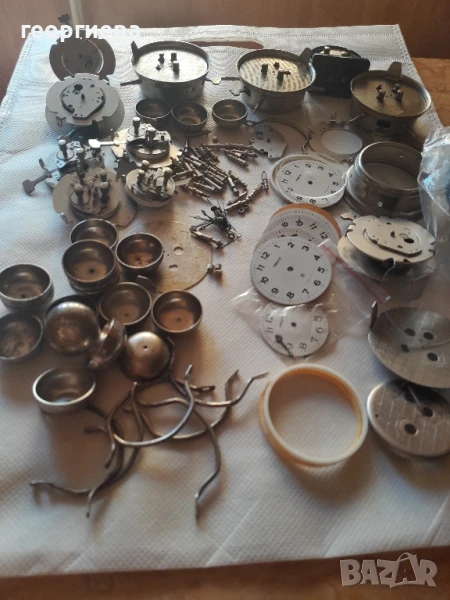 всички резервни части за мини будилник Ракета, снимка 1