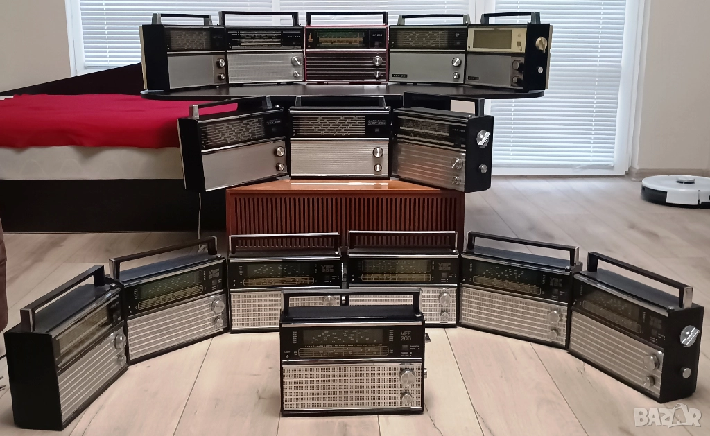 КОЛЕКЦИЯ от 15 легендарни VEF-а! 1980лв, снимка 1