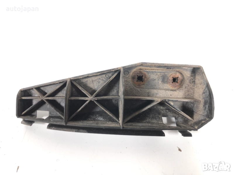  Заден десен държач задна броня Toyota Corolla Verso 2.2 D-CAT 177кс 2007г  , снимка 1