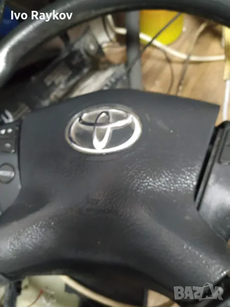 airbag за волан на Toyota Avensis T250 (2003-2009г.)  45130-05112-A , снимка 1