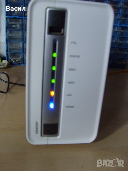 Мрежово устройство за съхранение на файлове QNAP TS-212P. Инсталирани са 2 броя твърди дискове Weste, снимка 1