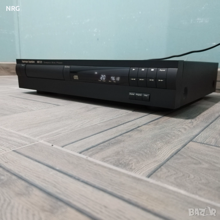 Harman Kardon hd-7225 CD плейър, снимка 1
