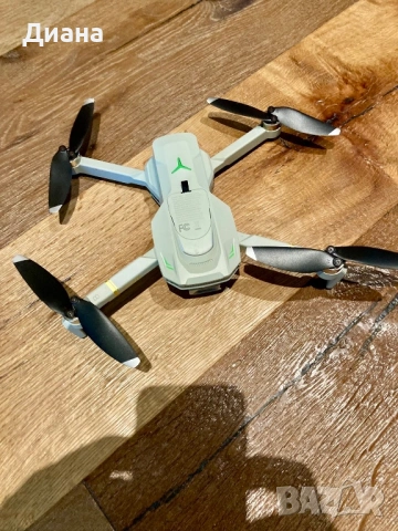 Сгъваем дрон с камера, снимка 4 - Дронове и аксесоари - 54113069
