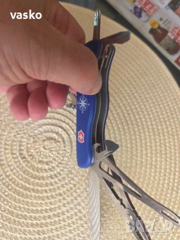 Victorinox Scipper Switzerland, снимка 7 - Ножове - 53969570