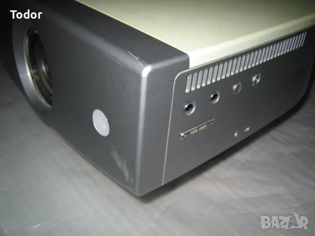 Продавам Sony LCD Projector VPL-HS3, снимка 3 - Плейъри, домашно кино, прожектори - 33591117