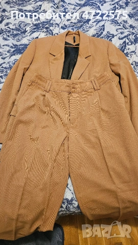 Дамски костюм, снимка 4 - Костюми - 53928286