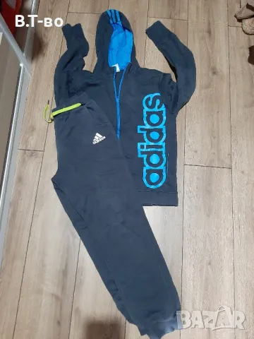 Adidas анцунг 2 части, снимка 2 - Детски анцузи и суичери - 47066682