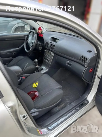 Toyota avensis , снимка 3 - Части - 52378417