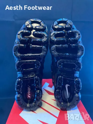 Nike Air Vapormax Plus Мъжки Маратонки, снимка 5 - Маратонки - 47152309