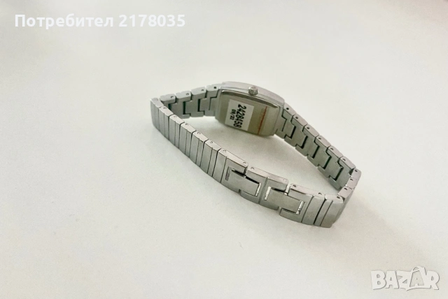 ✨ Дамски комплект SEKONDA – часовник + 2 гривни | ЧИСТО НОВ ✨, снимка 4 - Дамски - 53303123