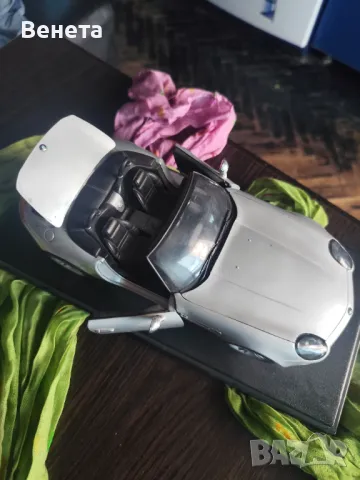 Колекционерска кола, снимка 3 - Коли, камиони, мотори, писти - 49685878