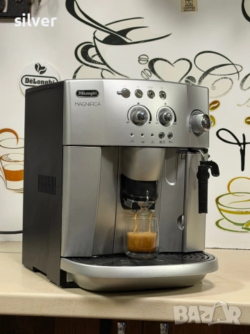 Кафемашина кафе автомат delonghi magnifica с гаранция, снимка 2 - Кафемашини - 53171123