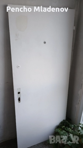 Продавам входна врата , снимка 2 - Други услуги - 52428455