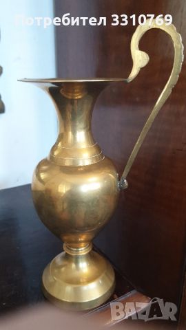 Красива гланцирана бронзова  ваза., снимка 1 - Вази - 46502261