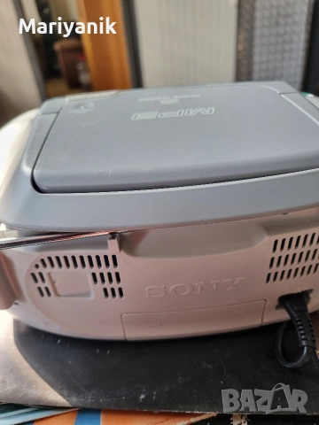 Sony CFD-S03CPL, снимка 3 - Радиокасетофони, транзистори - 53972932