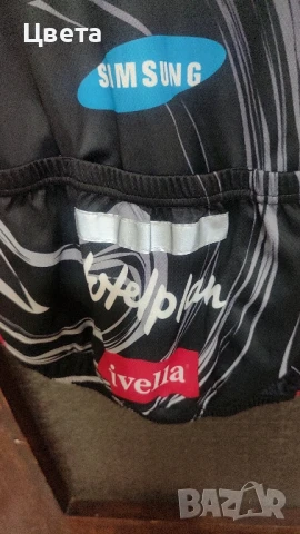 Спортна фанелка, снимка 2 - Спортни дрехи, екипи - 51391942