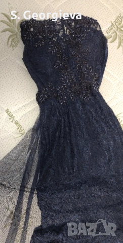 Тъмносиня абитюриентска рокля с тюл