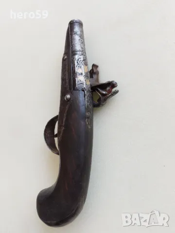 Много стар оригинален кремъчен пищов от края на 18 век ''18th-mounted flintlock derringer pistol'', снимка 14 - Антикварни и старинни предмети - 47315380