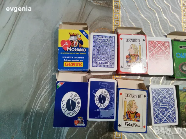 Карти , снимка 2 - Карти за игра - 49724113