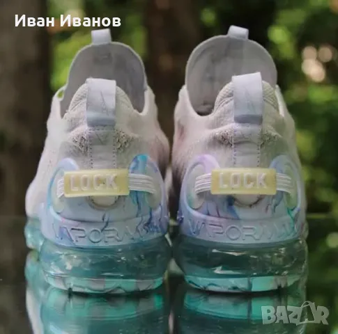 оригинални маратонки NIKE AIR VAPORMAX 2020 FLYKNIT  номер 42 ,5 , снимка 4 - Маратонки - 47233484