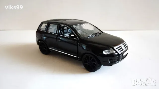 Volkswagen Touareg Maisto - Мащаб 1:42, снимка 5 - Колекции - 49234699