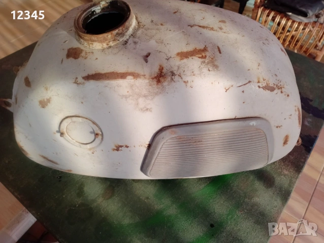 Резервоар за иж, снимка 2 - Мотоциклети и мототехника - 53711078