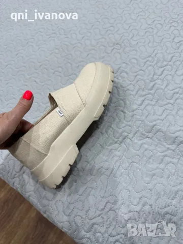 UGG,TOMS,Under Armour, снимка 10 - Дамски ежедневни обувки - 48802999