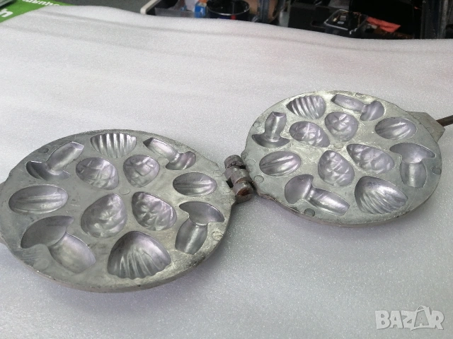 Форма за сладки орехчета , снимка 3 - Форми - 54274547