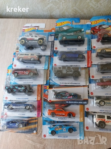 hot wheels 1:64, снимка 15 - Коли, камиони, мотори, писти - 52004906