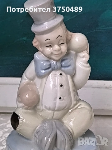 порцеланова фигурка на клоун, снимка 4 - Антикварни и старинни предмети - 53457238