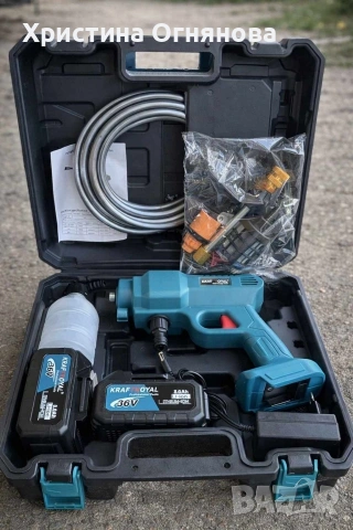 Комплект акумулаторна водоструйка с 2 батерии в куфар