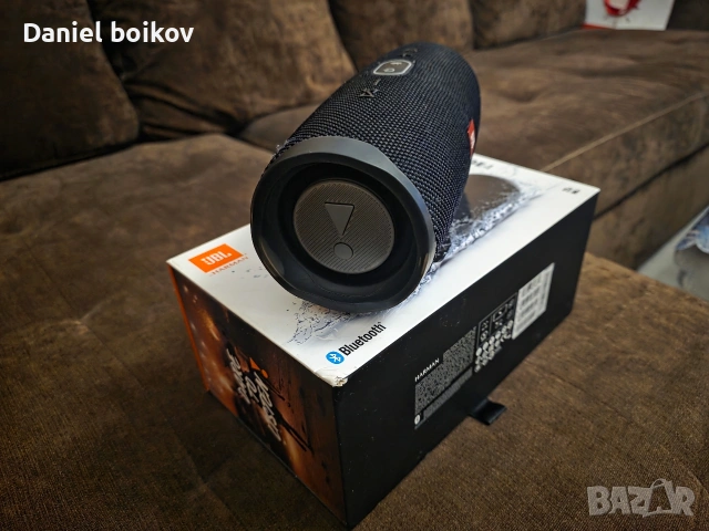 JBL Charge 4 Bluetooth Колонка Оригинална – Отлично Състояние, Без Забележки, С Кутия, снимка 6 - Bluetooth тонколони - 53434876
