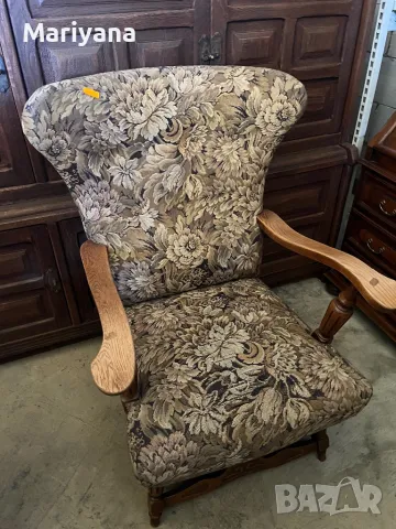  ⸻  Голям стол/фотьойл с дървена конструкция и текстилна обивка - Внос от Холандия, снимка 5 - Столове - 50066662