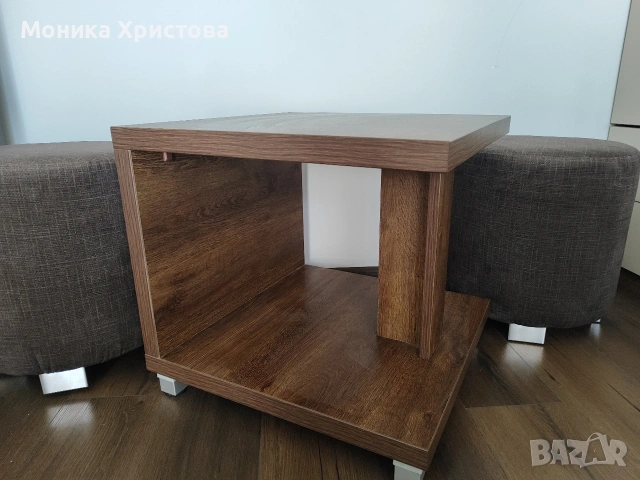 Масивна холма маса с две табуретки , снимка 3 - Дивани и мека мебел - 53816594