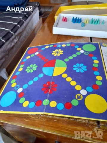 Стара детска игра Не се сърди човече и Дама, снимка 3 - Други ценни предмети - 51172276