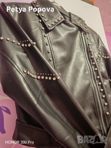 Кожено яке с камъчета, снимка 4 - Якета - 52967624