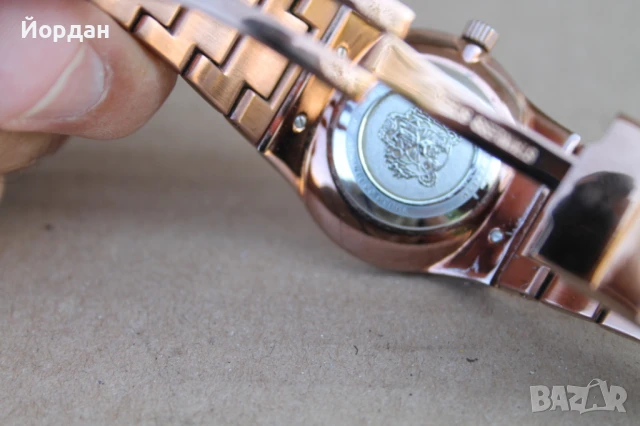 Дамски часовник ''Kenzo'' , снимка 12 - Дамски - 51357164