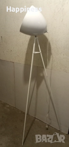 Висока Лампа - 154 см - метална , снимка 5 - Настолни лампи - 51583561