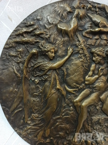 Антикварна масивна бронзова релефна плоча-барелеф изобразяваща Адам  Ева и Архангел Рафаел , снимка 4 - Антикварни и старинни предмети - 52859326