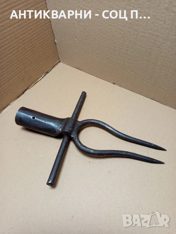 Стара Ръчно Кована Вила За Цвекло., снимка 2 - Антикварни и старинни предмети - 51302804